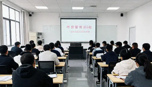 提升管理培训效果的关键：性能匹配策略分析